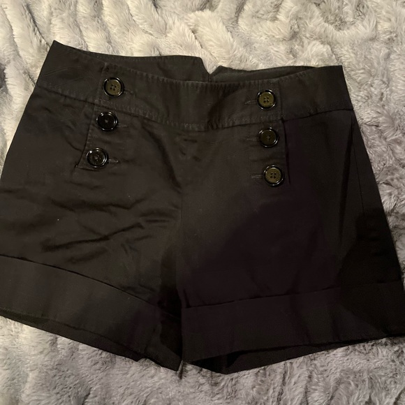 Ladies shorts Bundle-size 2 - Picture 2 of 13